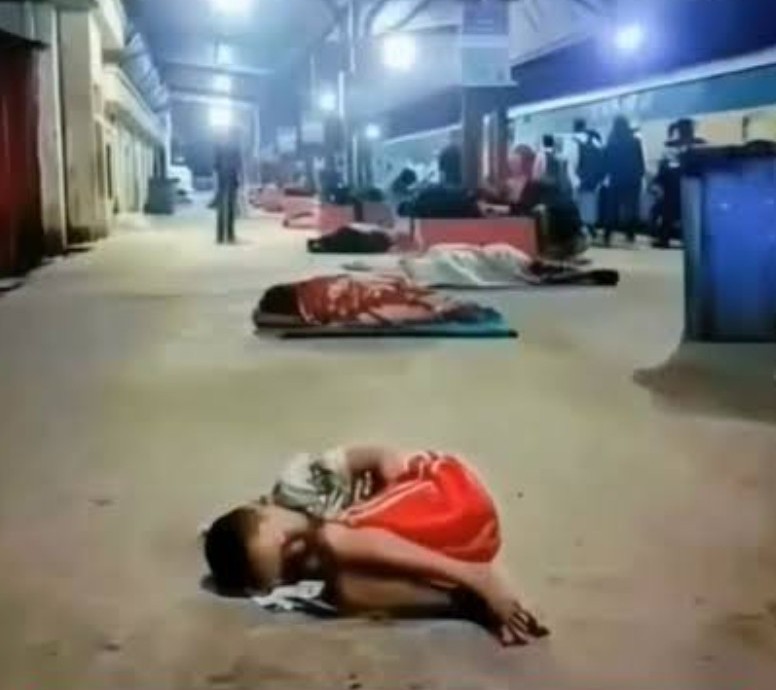 কম্বল বিতরণ কর্মসূচি